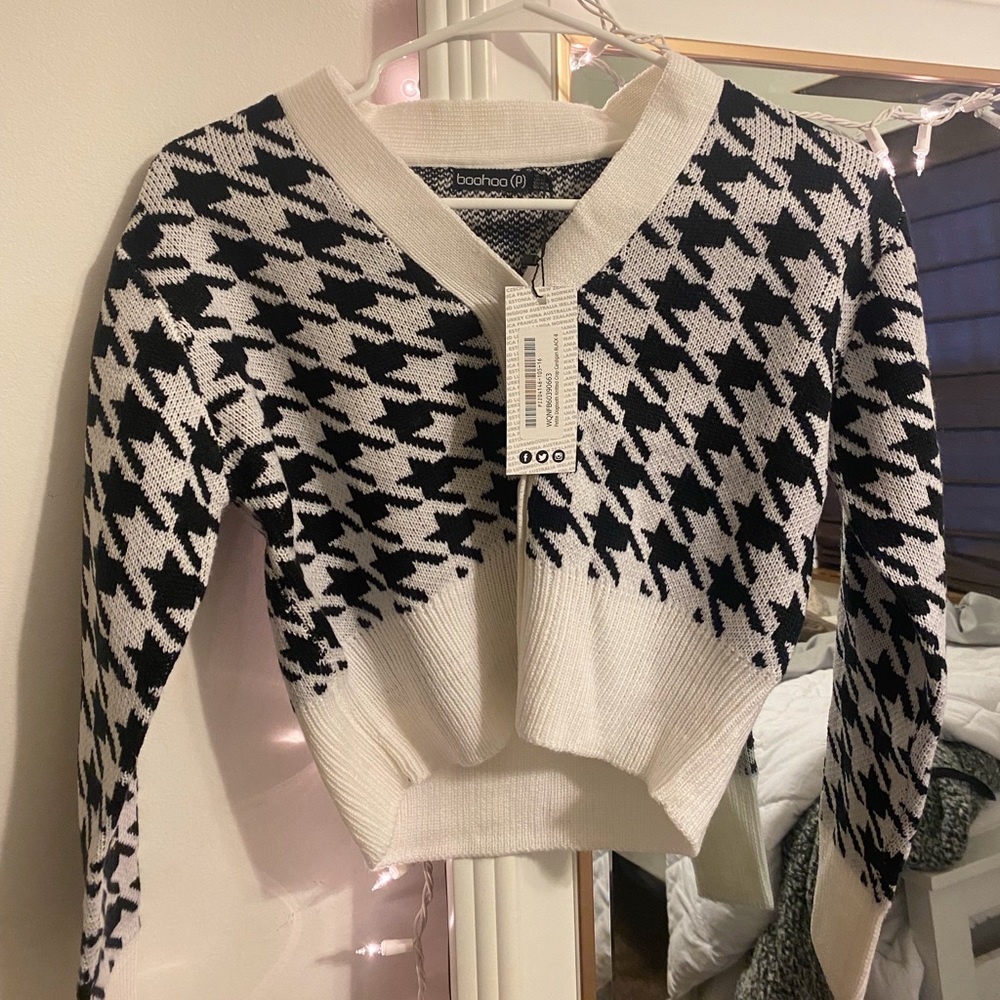 Petite Dogtooth Knitted Crop Cardigan